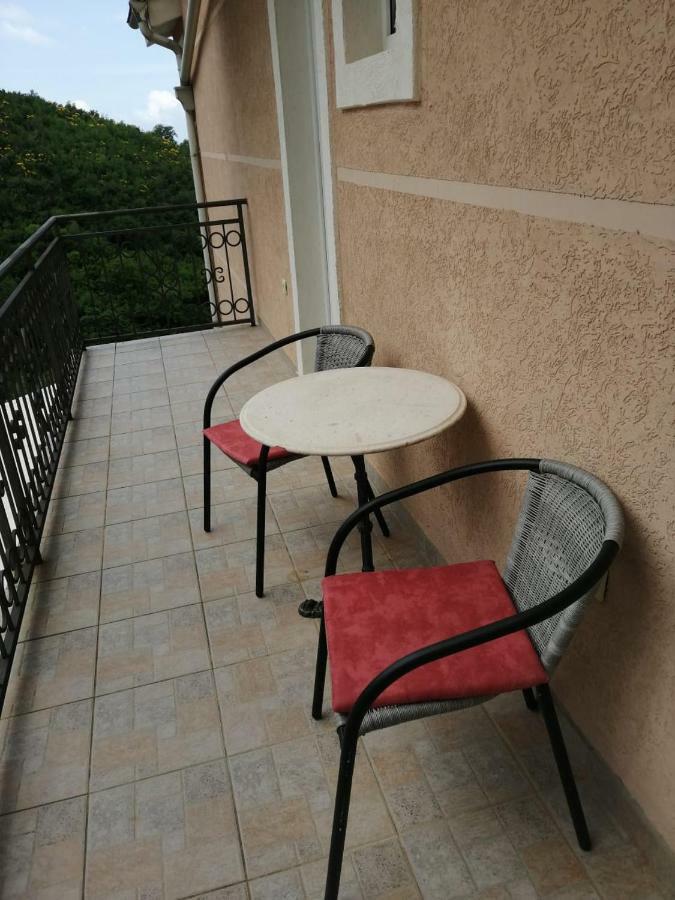 Apartments Mitrovic Podlicak Sveti Stefan Exterior photo